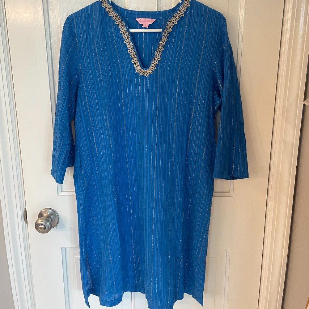 Lilly Pulitzer Beach Cover Up - Blue/Gold metallic accents. Ladies Medium